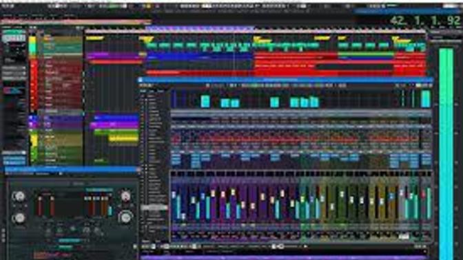 Müzik programlarıyla uğraşan var mı?