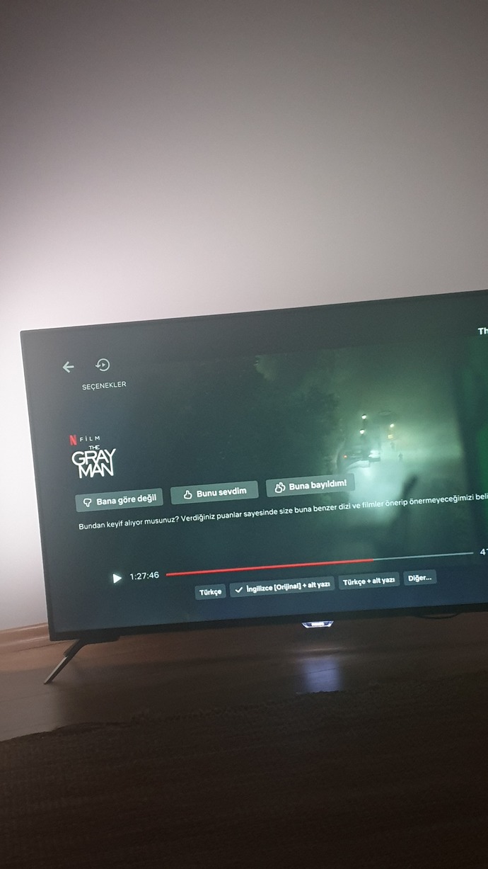 İyi geceler hanım efendiler beyfendiler geceniz nasıl geciyor?