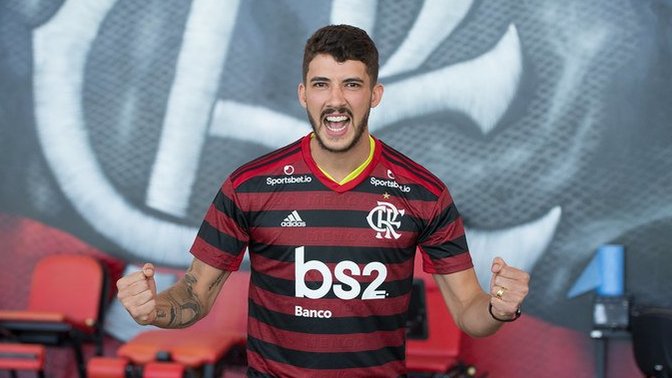 Gustavo Henrique, Fenerbahçe'nin yeni savunma askeri! As mı oynar yedek mi?