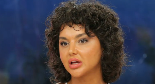 doya doya moda yarışmasında hangi jüri üyesinin giyim tarzını beğeniyorsunuz ? neden ??