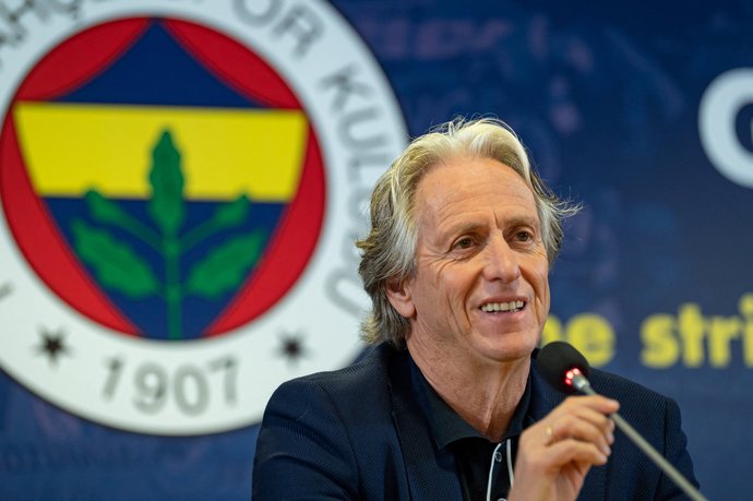 Sizce Jorge Jesus, Kiev karşısına hangi 11 ile çıkacak?
