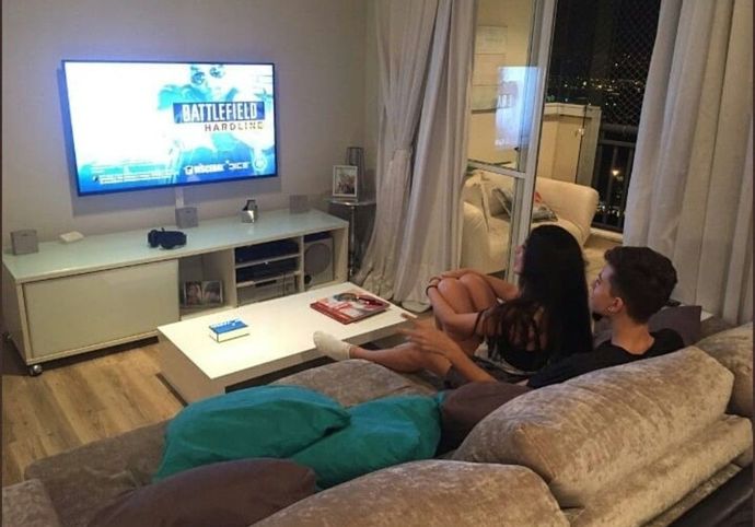 Dizi izlemeyi maç izlemeye tercih eder misin?