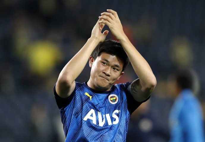 Kim Min-Jae, Napoli yolcusu! Sizce Avrupanın en iyi stoperlerinden mi olacak?
