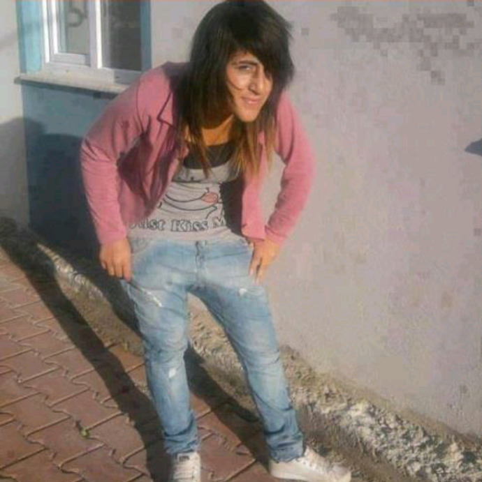 İTÜ'de ilk gün kombinim bu olsa mühendislik erkekleri üzerime atlar mı?