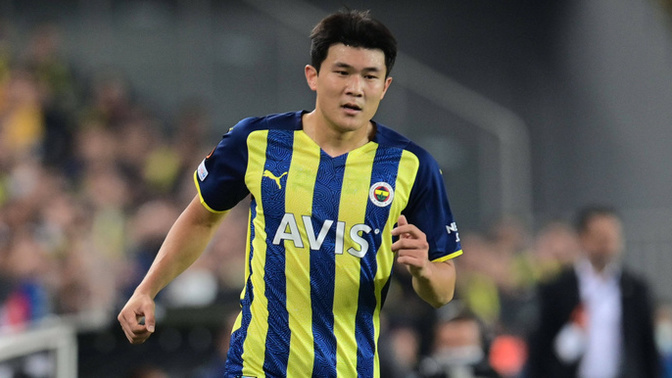 Fenerbahçe'den bir satış başarısı daha! Kim Min Jae 18 milyon euro'ya Napoli'ye transfer oldu. Fenerbahçe bu süreci iyi yönetiyor mu?