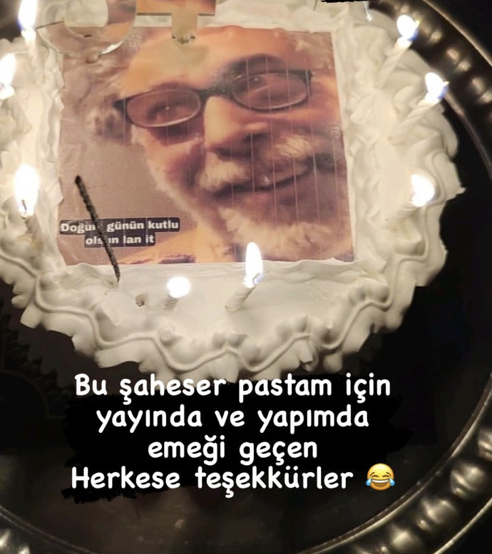 Pastanın üzerine yazı yazacak olsan ne yazarsın?