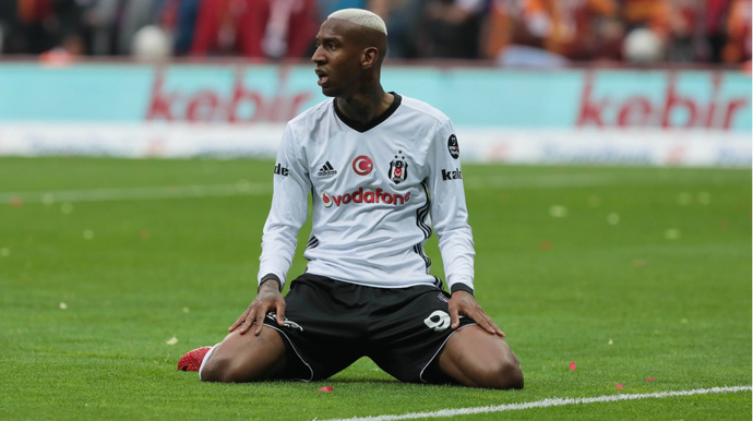 Başka takıma transfer olmasına en çok üzüldüğünüz futbolcu kim?
