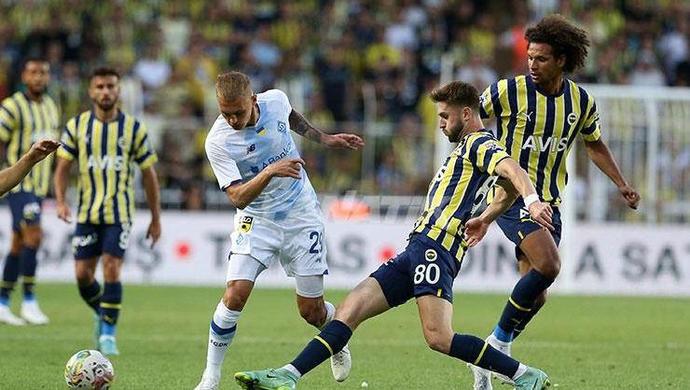 Fenerbahçe kendi evinde Dinamo Kieve 2-1 mağlup oldu. Sizce Türk takımları son dönemler Avrupada neden başarısız oluyor?