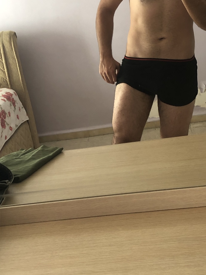 Sizce kalın bacak erkekte itici mi?
