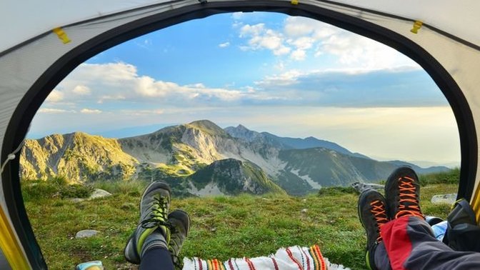 Kamp için vahşi doğa mı yoksa özel işletilen, güvenli kamp alanı mı tercih edersin?