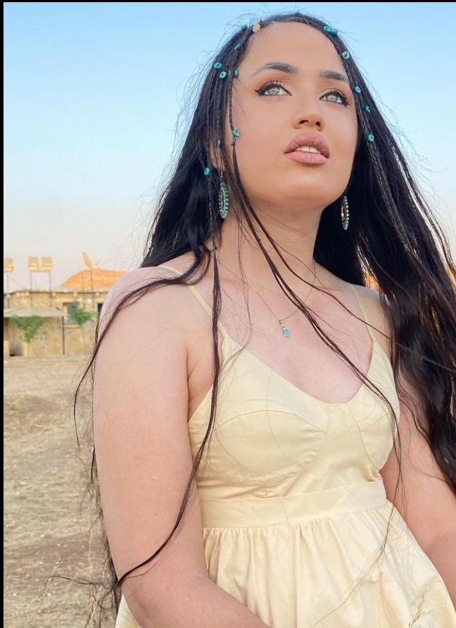 Kürt kızları güzel mi sizce?