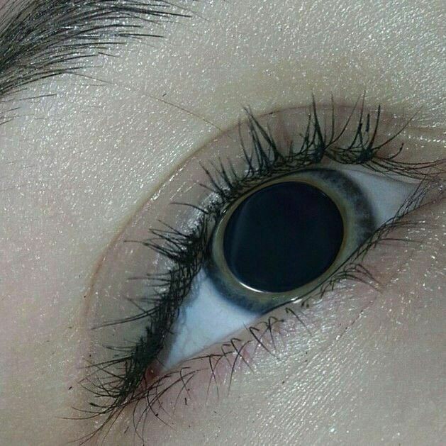 Çocuk olunca sevinmiş birinin mutlu gözü ewweet :)