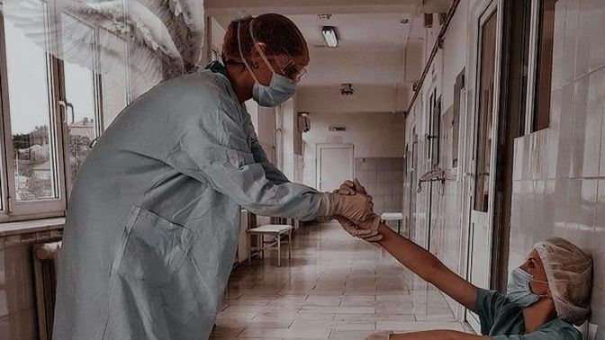 Tıp okumak istiyorum ama ülkenin hali beni korkutuyor. Sizce bu devirde sağlık sektöründe çalışmak mantıklı mı?
