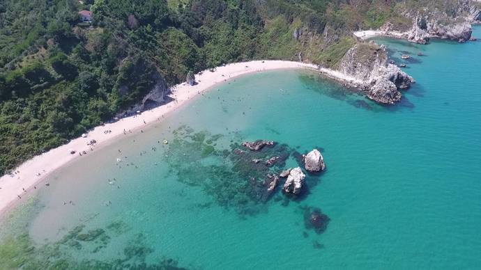 İstanbul içi bildiğiniz temiz deniz ve plajlar hangileri?