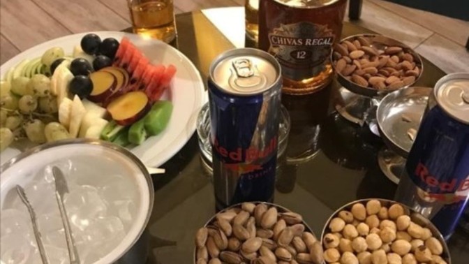 Bugün kime içiyoruz😊?