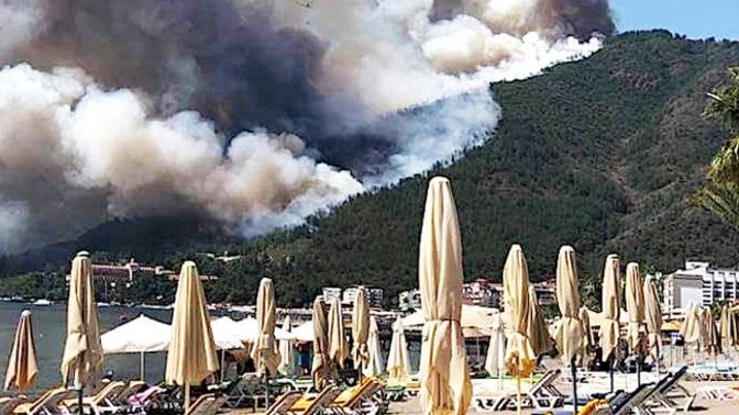 Marmaris yine alevlere teslim! Turistik bölgelerdeki ormanlar neden sürekli yanıyor?