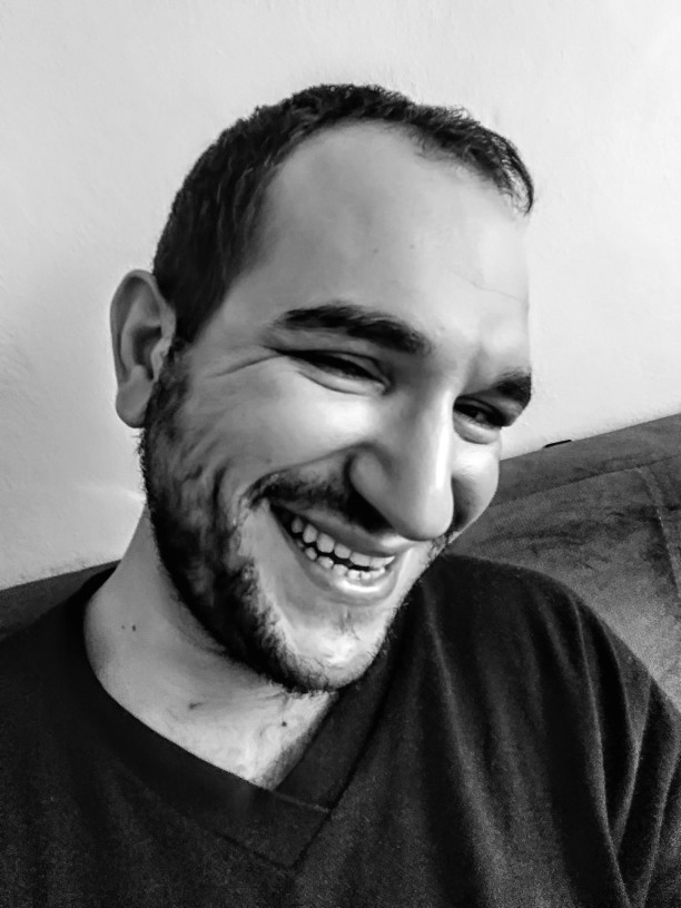 Gülmek sana yakışıyor mu?