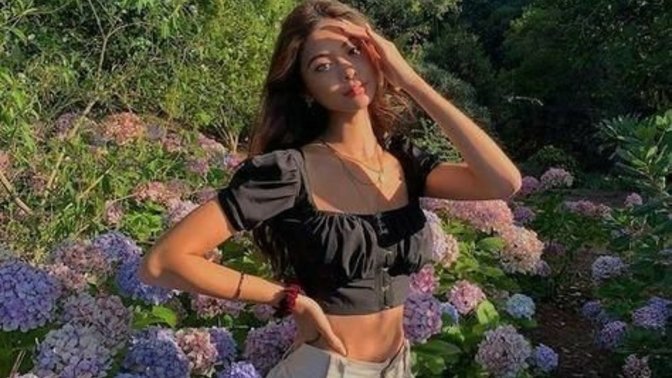 Göbeğim var diye crop giymeye hakkım yok mu?