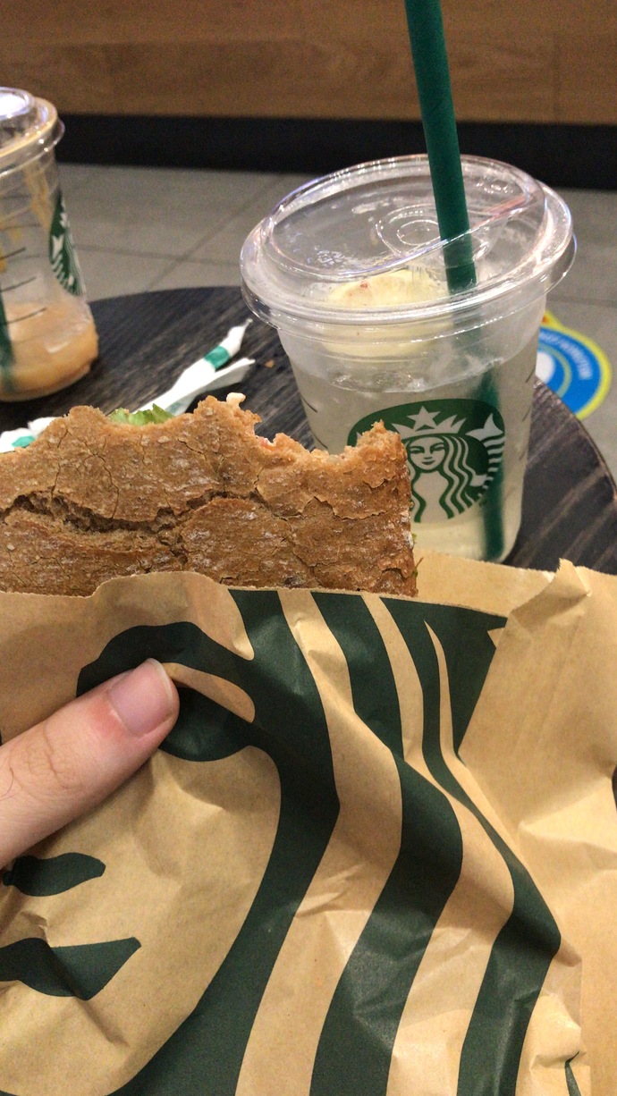 Starbucks’tan bu iki ürüne ne kadar verdim sizce?