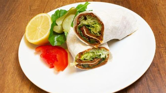 Siteden kiminle çiğ köfte dürüm yemek isterdiniz?