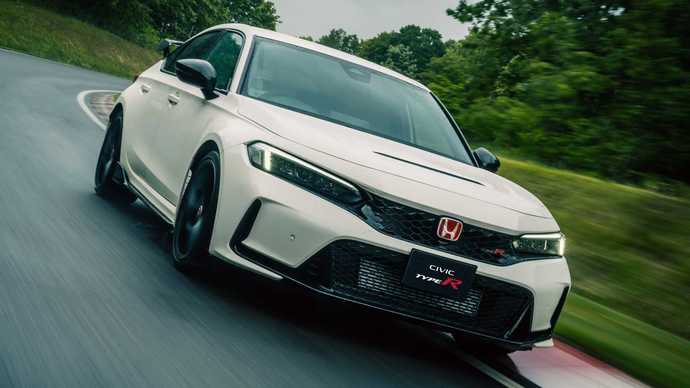 Honda Civic Type R 2023 modeli! Nasıl duruyor, beğendiniz mi?