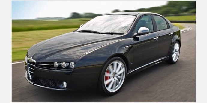 Alfa Romeo 159 alınır mı, arabadan pek anlamıyorum?