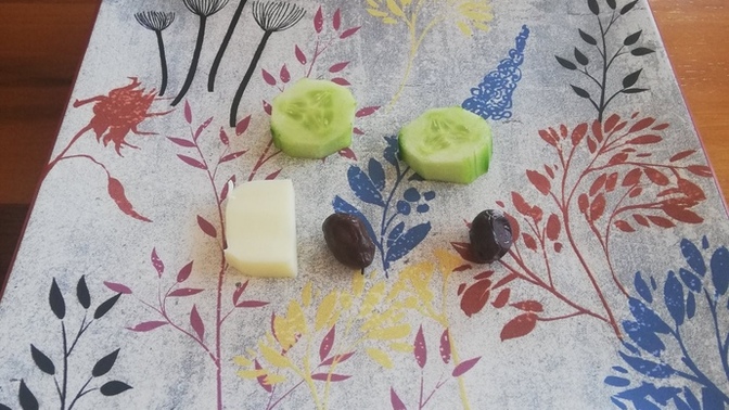 Günaydın fakirler, bugün kahvaltıda ne yiyorsunuz?