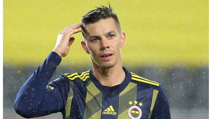 Fenerbahçede orta sahada kim oynamalı? Zajc geri dönmeli mi?