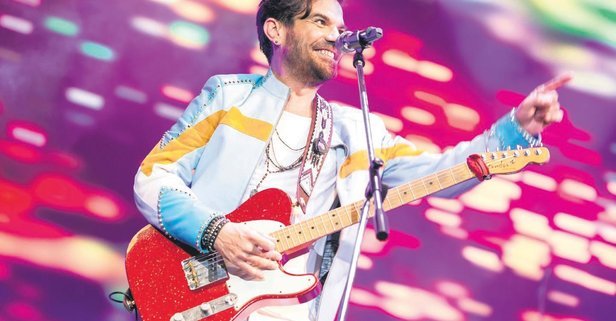 Kenan Doğulu,  3 konserinden 7,5 Milyon TL kazanacakmış. Sizce hak ediyor mu?