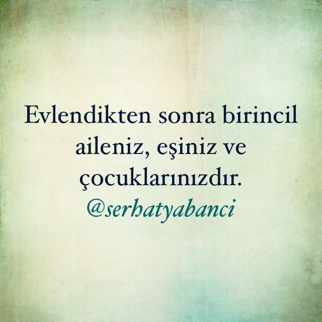 Türk erkekleri neden ailesine bu kadar düşkün?