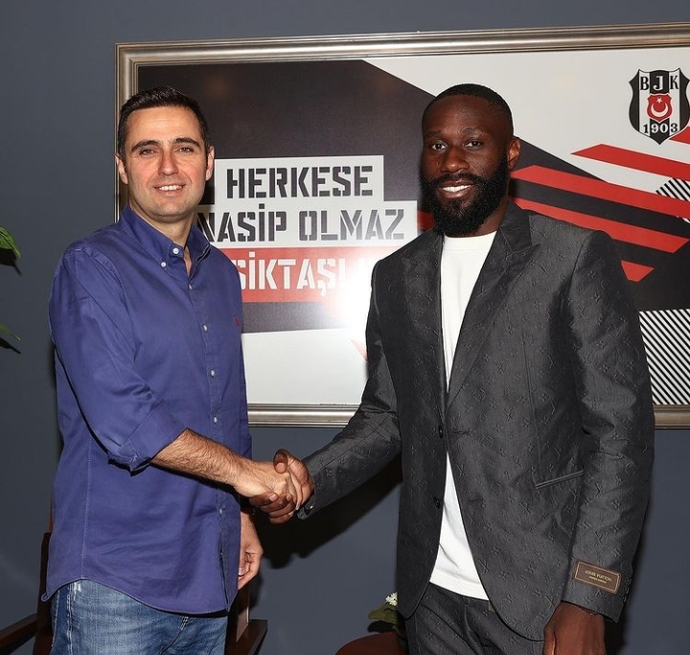 Masuaku Beşiktaşta! Transferi nasıl buldunuz?