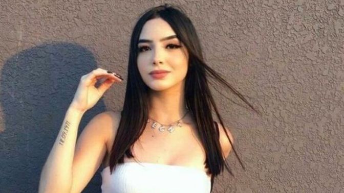 Çekici görünmek için açık giyinmek mi gerekir yoksa fiziğin güzel olması yeterli gelir mi?
