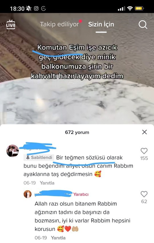 Ne olacak bazı kızların bu üniforma aşkı?