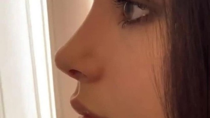 Burun estetiği yaptırmak ister misin?