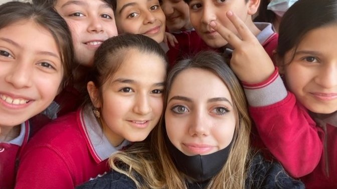 Öğrencilerim bana 16 yaş veriyor. Sizce aşırı abartmıyorlar mı🤦🏼‍♀️?