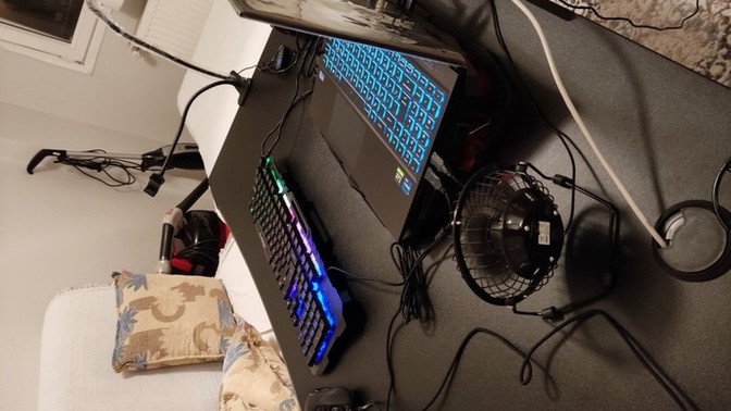Gaming masamı kurdum, bir hayırlı olsun alabilir miyim? :)