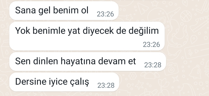 Sizce kendisine borçlu olduğum bu arkadaş ne demek istiyor gizliden farklı beklenti mi içinde?