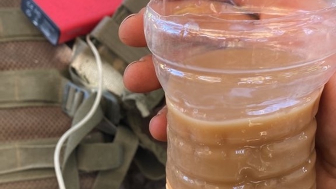 Pet şişeden kahve içen var mı?