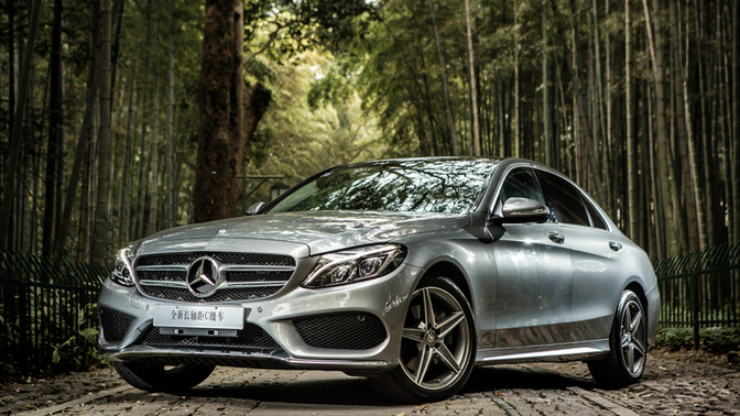 Opel Insignia 🆚 Mercedes C180! Hangisi tercihiniz, neden?
