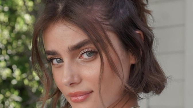 Flörtünüzün göz rengi lens çıksa ne tepki verirdiniz?
