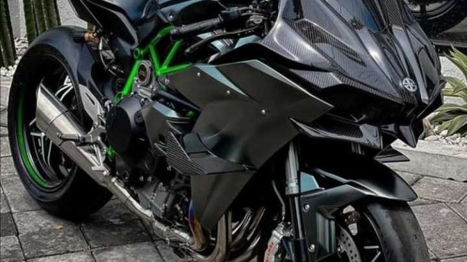 Motor ile mi uzun yola gitmek istersin arabayla mı?