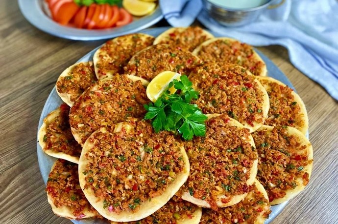Bir oturuşta kaç adet fındık lahmacun seversin?