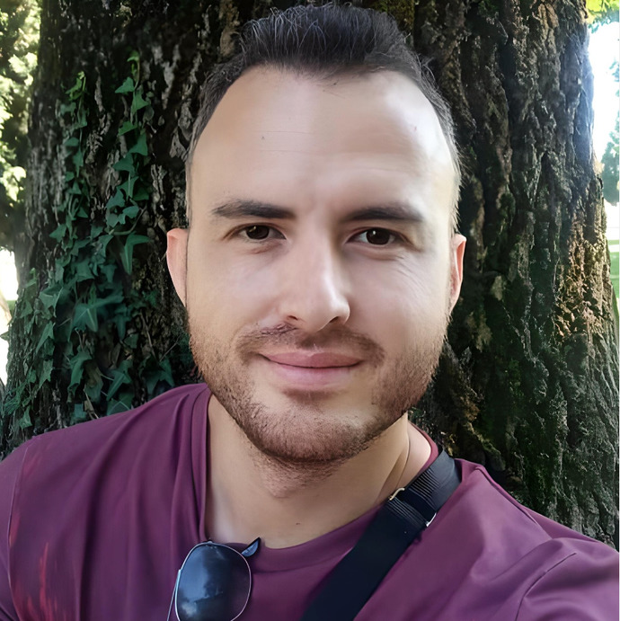 Renkli gözlü olmamak aşk konusunda kaybettirir mi?