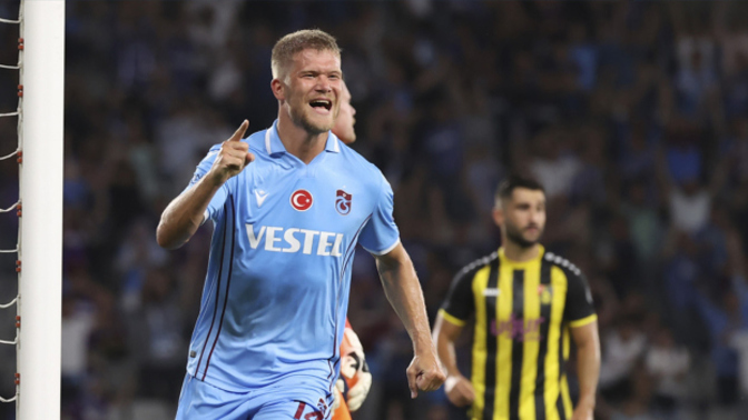 Istanbulspor 0 - Trabzonspor 2... Ve şampiyon lige 3 puanla başladı! Maçı nasıl buldunuz?