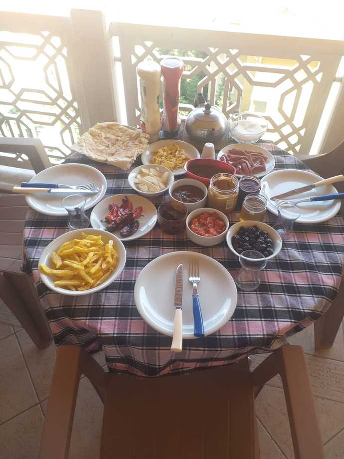 Kahvaltılar yapıldı mı?