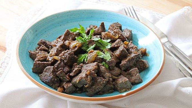 Kimsenin sevmediği sizinse aşık olduğunuz bir yemek var mı?