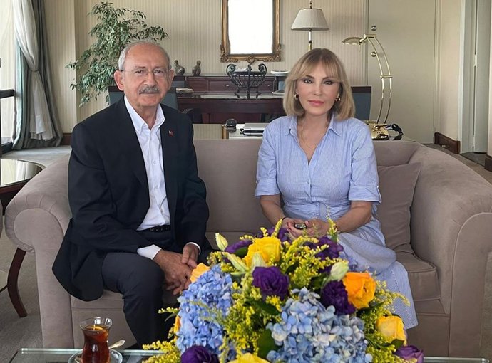 Kamuoyunun tepkisi olmasaydı Erdoğan KPSS rezaletinin üzerini kapatacaktı ne düşünüyorsunuz?