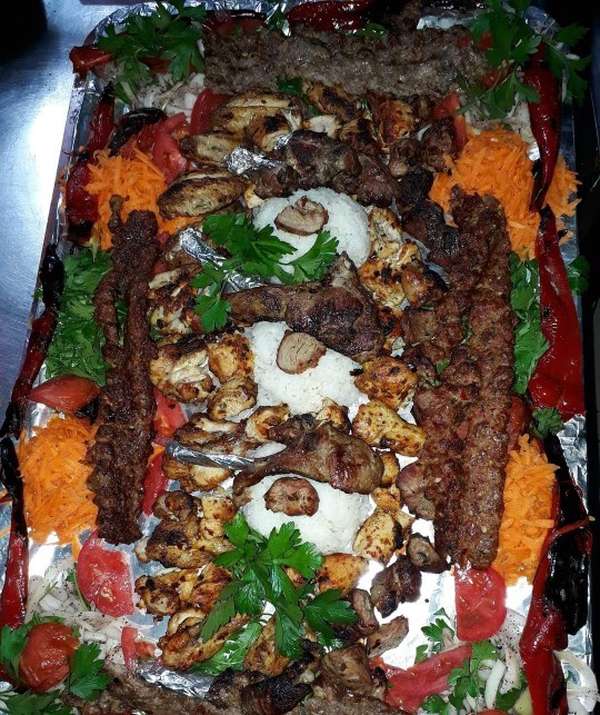Şu yemeği iki kişi yiyeceğiz?