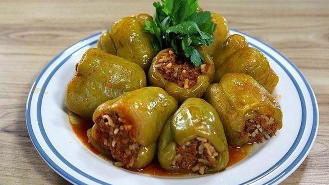 Dolma yerken biberini ayırır mısınız?