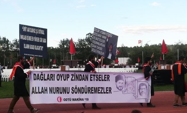 Bazen ODTÜ'lü olmak istersin! ODTÜ mezuniyet pankartları nasıl ama 🤩?
